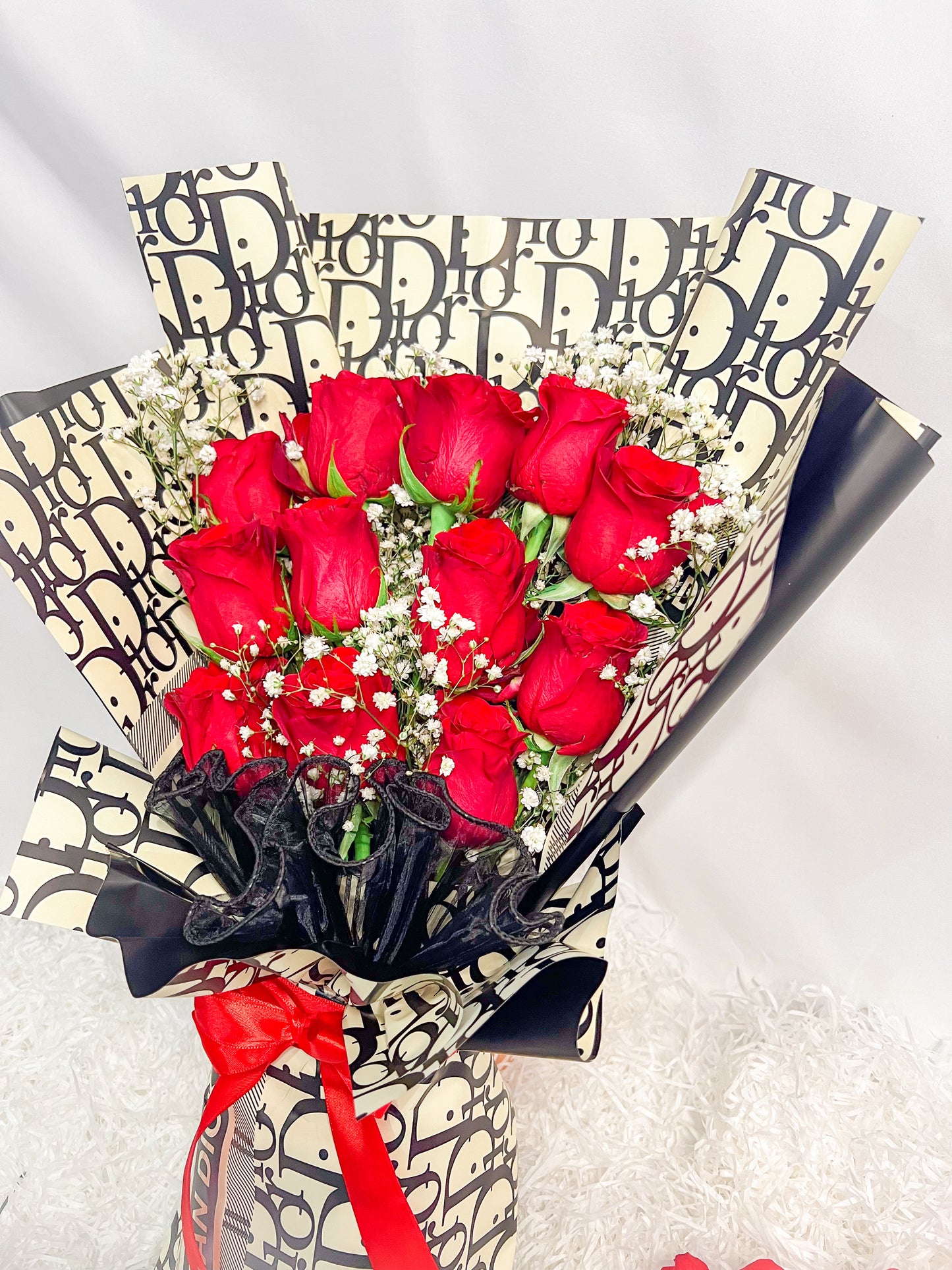 12 roses bouquet