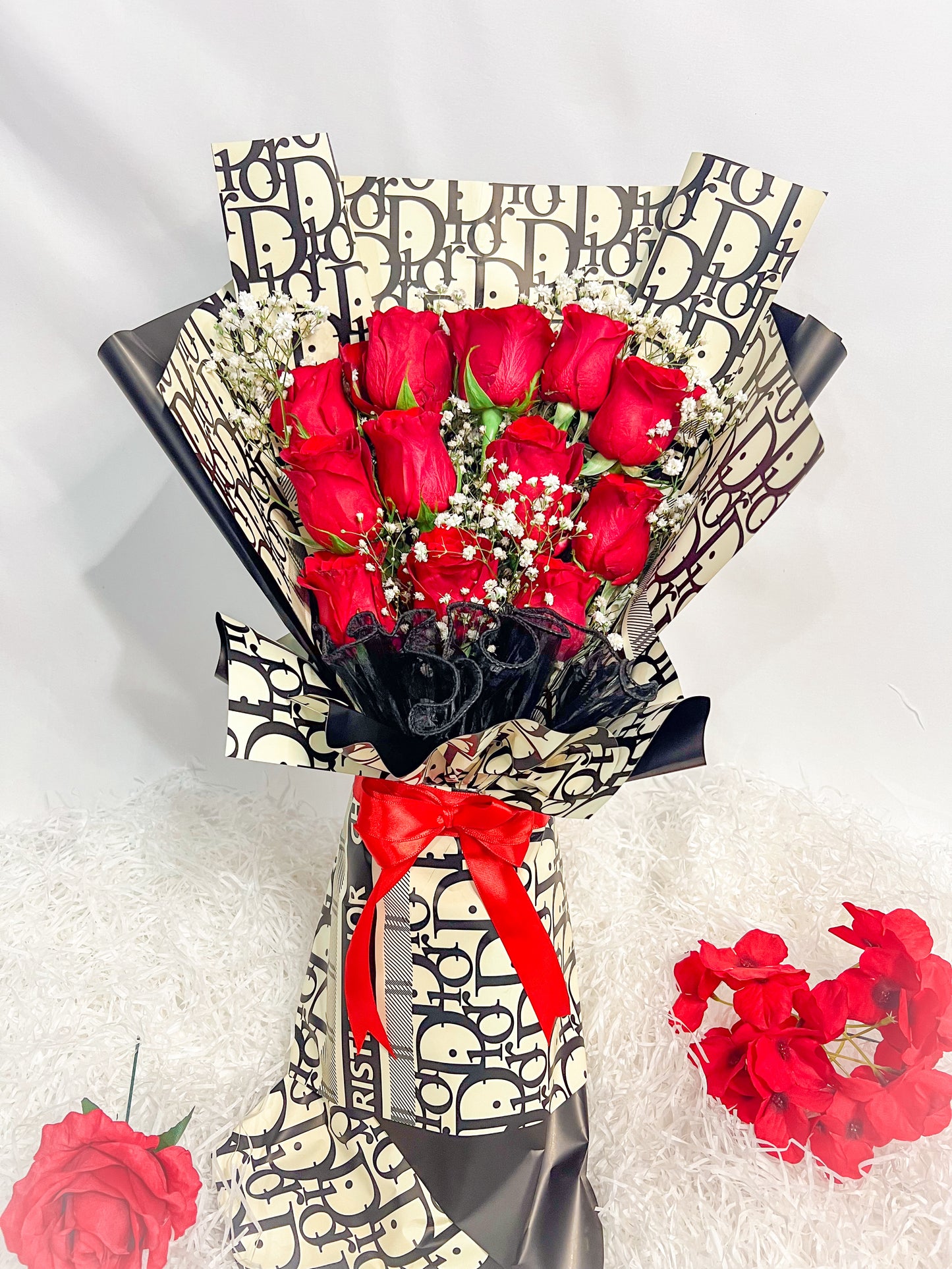 12 roses bouquet