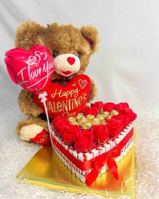 Large teddy bear kinder heart